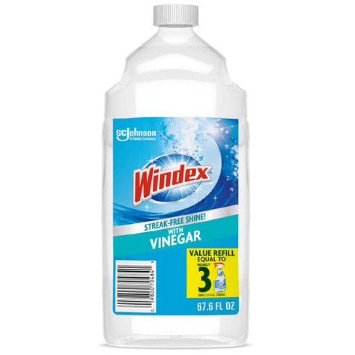Is windex with vinegar toxic