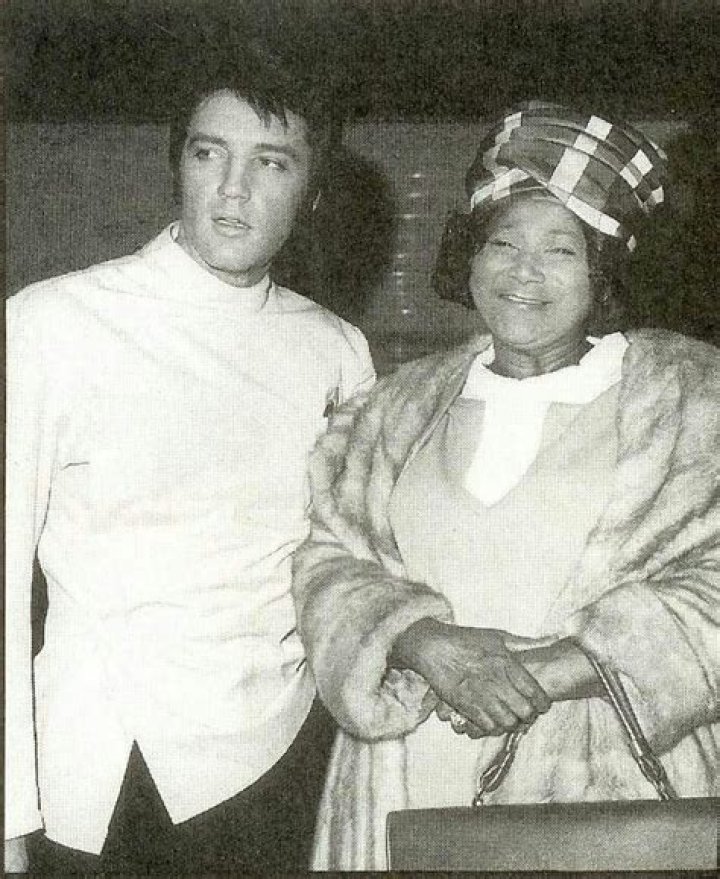 Isaac Hockenhull and Mahalia Jackson | Married Divorced Children Ex