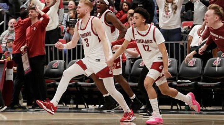 Isaac Jones scores 24 points, Washington State takes down No. 8 Arizona 73-70