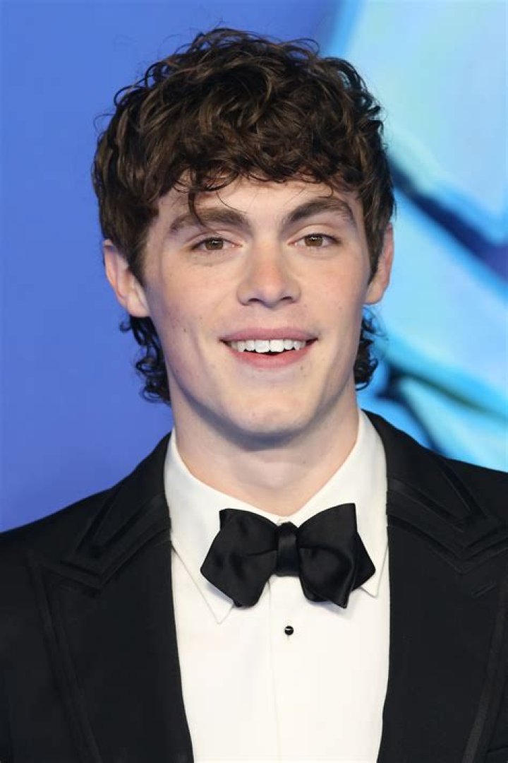 Jack Champion (Actor) Wiki, Biography, Age, Girlfriends, Family, Facts and More