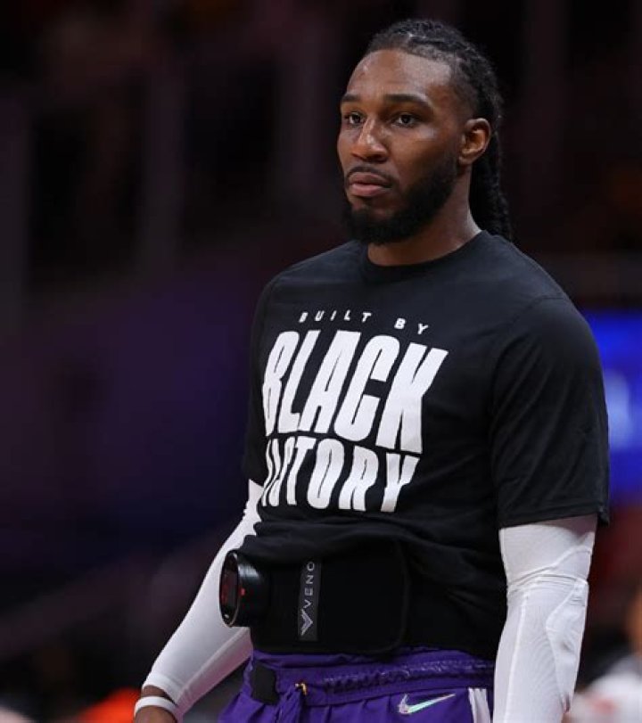 Jae Crowder (Milwaukee Bucks): Has Real Hair or Not? Bio, Wiki, Career, Family, Charity Work, Wife, Children, Net Worth 2023