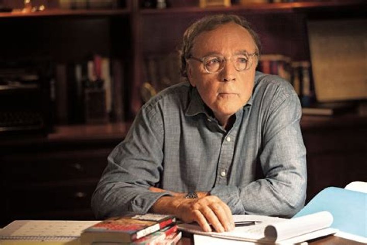 
James Patterson
Net Worth
