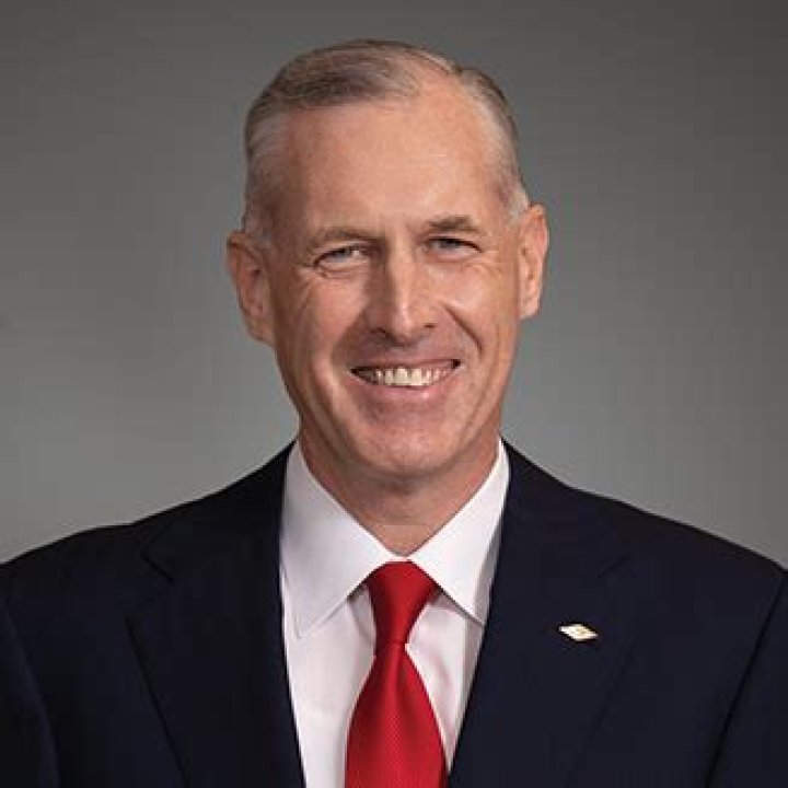 
James R. Fitterling
Net Worth
