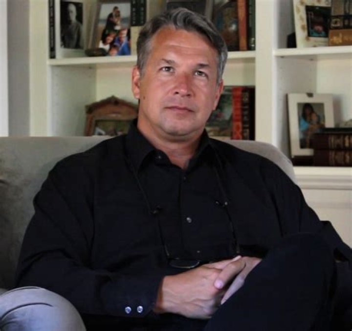 Jason Hanold: What Is His Net Worth (2023)? Bio, Family, Career, Social Media And More