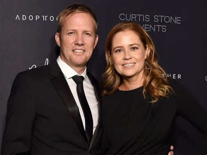 Jenna Fischer Husband: A Deep Dive Into Their Love Story