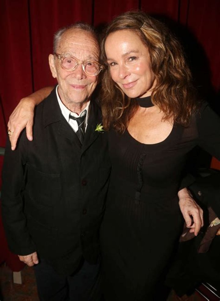 Joel Gray Celebrates 92nd Birthday With Daughter Jennifer Grey And Cabaret Cast Members; Deets Inside