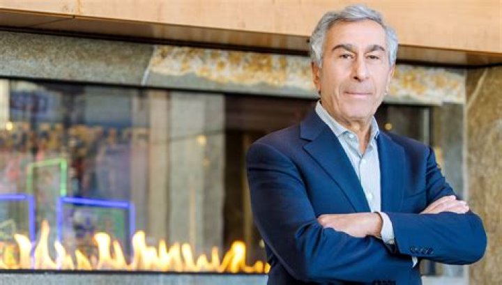 John Farahi Net Worth (2024) | wallmine