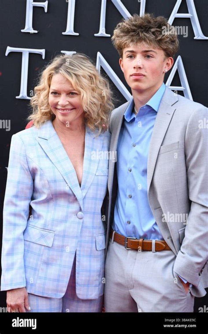 John Peter Crickellas and Amanda Detmer | Married Divorced Children Ex