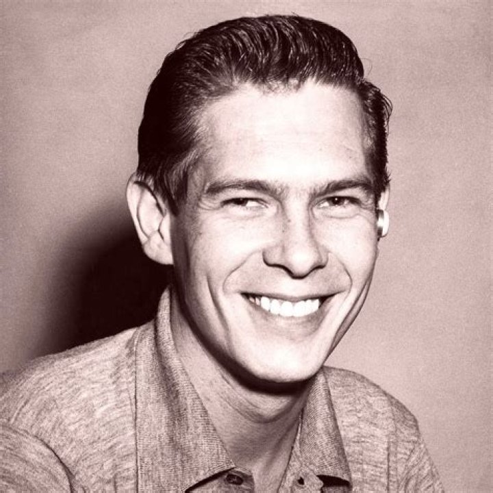 Johnnie Ray Wiki, Biography, Net Worth, Age, Family, Facts and More