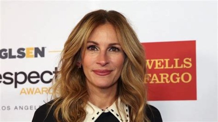 Julia Roberts Net Worth 2024
