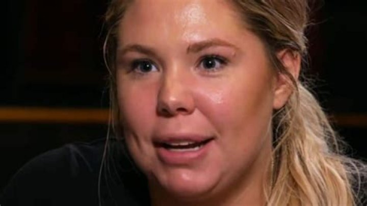 Kailyn Lowry reveals the gender of her twins after going public with her pregnancy