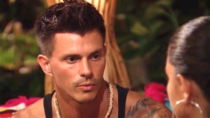 Kenny Braasch pays homage to BIP’s signature ‘black box censor’ in censored pic of Mari Pepin