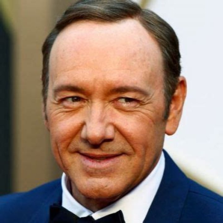 Kevin Spacey- Wiki, Age, Wife, Married, Net Worth, Height