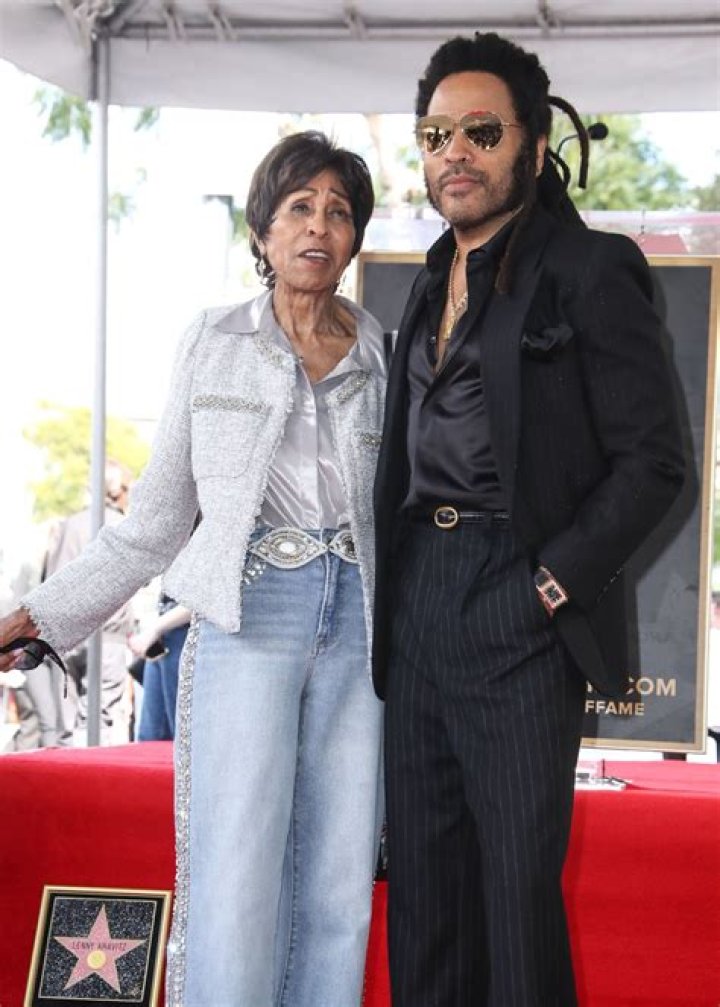 Kitty Bruce (Daughter of Lenny Bruce) Wiki, Biography, Age, Boyfriend, Family, Facts and More