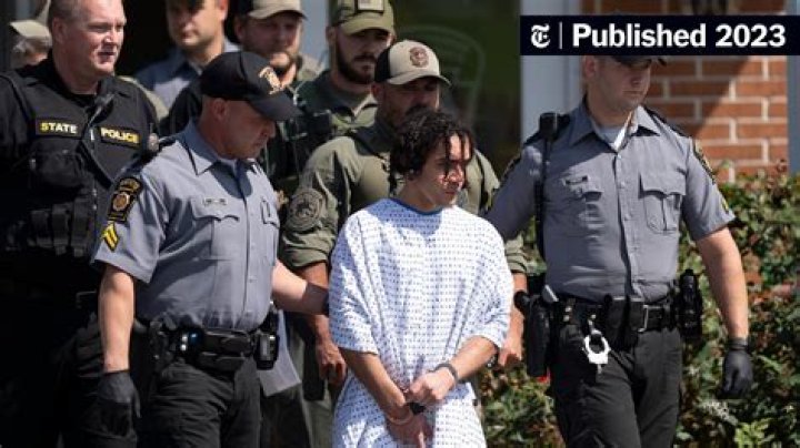 Knox County man arrested for burglary, endangerment, fleeing and other charges