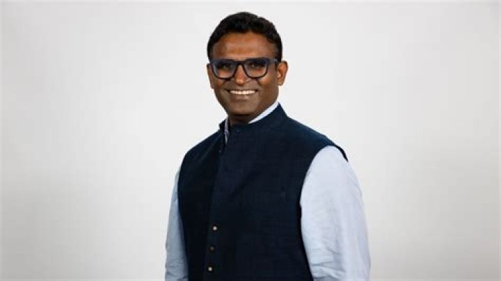 Kumara Guru Gowrappan Net Worth (2024)