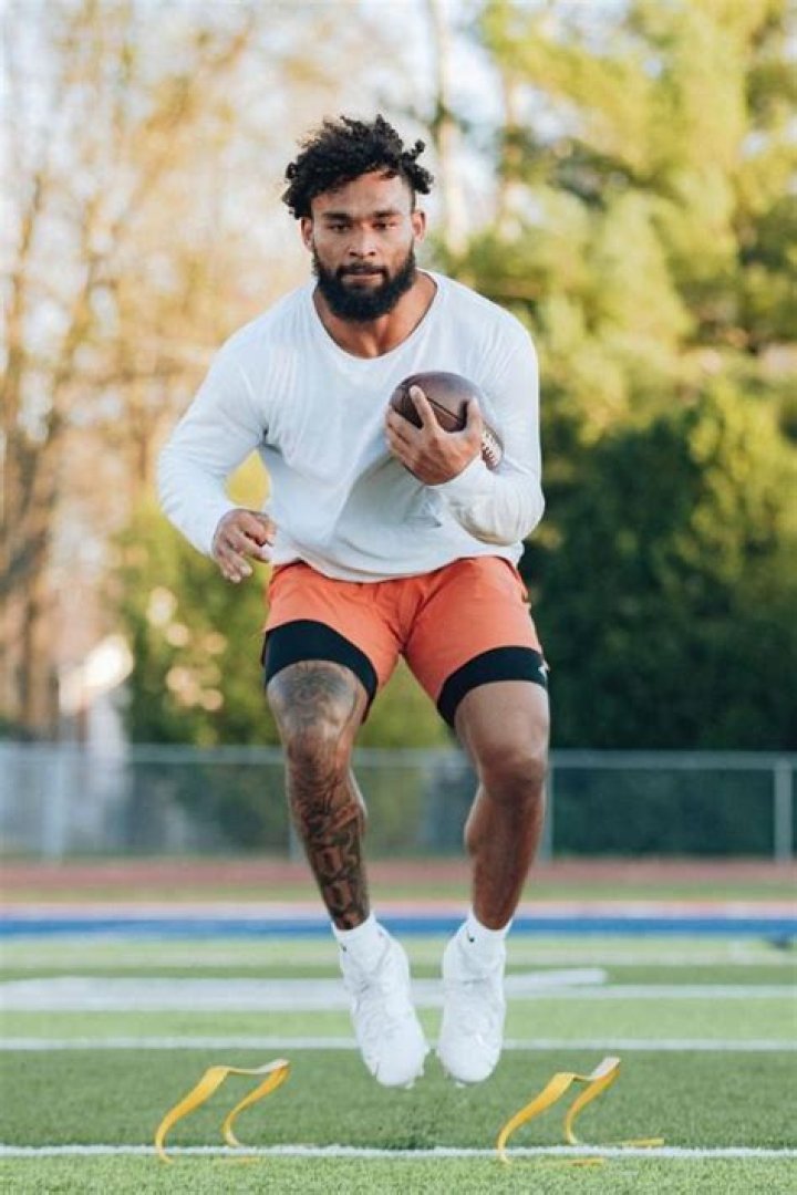Kyren Williams Girlfriend: Who Is Rams RB Dating?