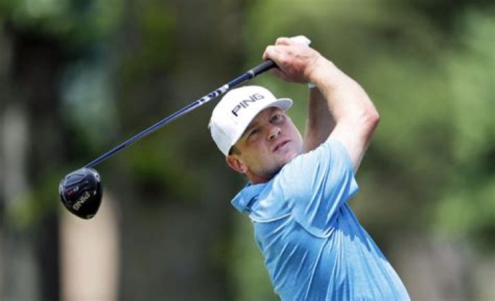 Lashley leads wire-to-wire in Detroit for 1st PGA Tour win