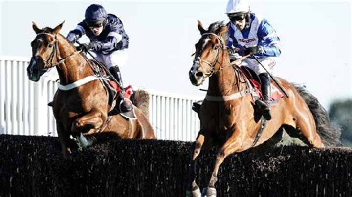 Latest horse racing results: Who won the 3.05 at Kempton live on ITV today?