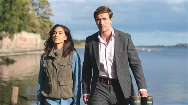 Leo Suter (Actor) Wiki, Biography, Age, Girlfriends, Family, Facts and More