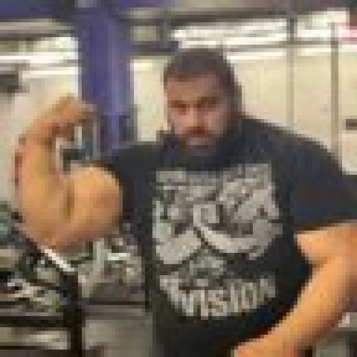 Levan Saginashvili Bio [2023 Update]: Record & Stats