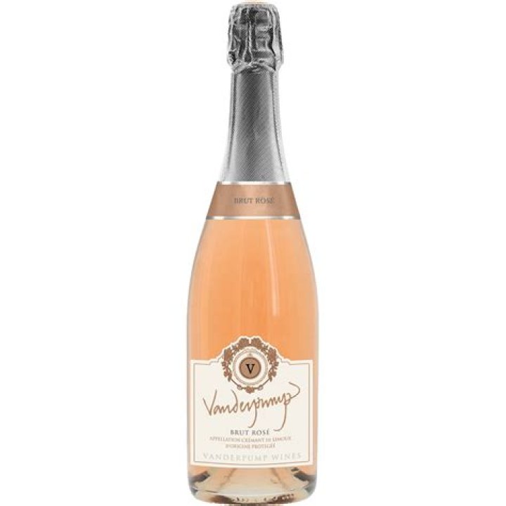 Lisa Vanderpump under fire after a 'BUG was discovered inside Vanderpump Rosé wine bottle'