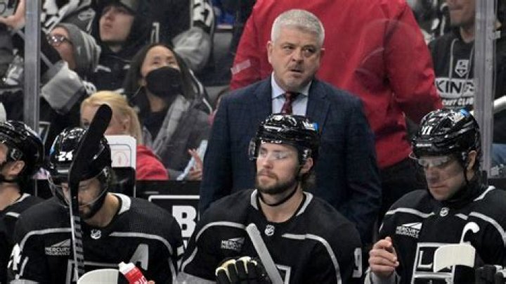 Los Angeles Kings fire Todd McLellan, name Jim Hiller the interim coach for the rest of the season