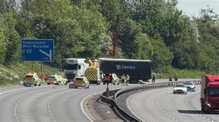 M40 closed southbound after accident and vehicle fire in Warwickshire