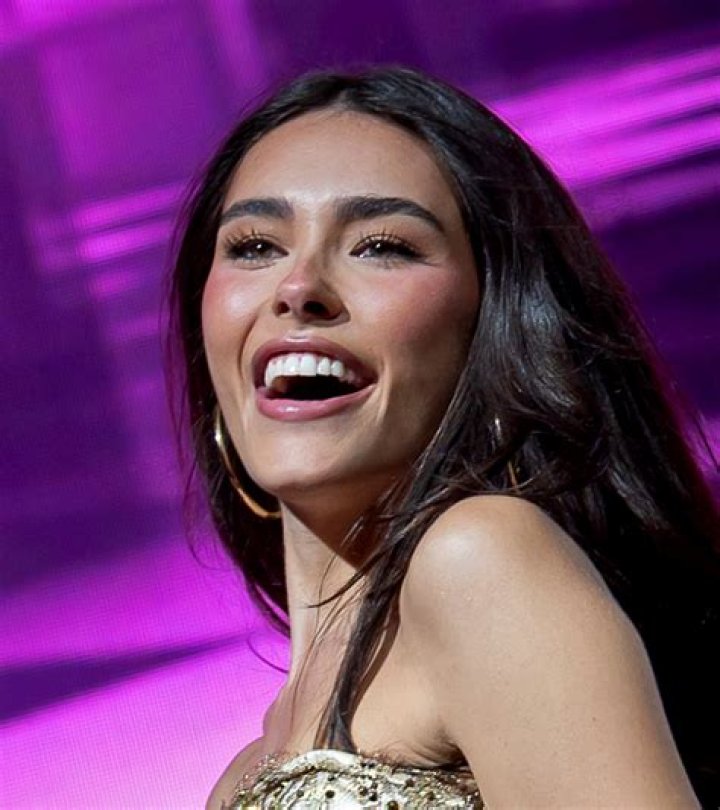 Madison Beer Nude: The Journey Of A Rising Star In The Spotlight