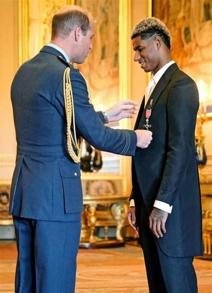 Marcus Rashford goes doctorate; receives MBE from Prince Williams