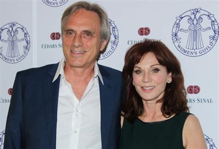 Marilu Henner and John Travolta | Married Divorced Children Ex