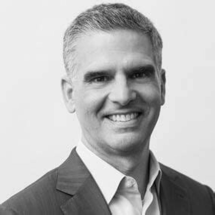 
Mark Garrett
Net Worth
