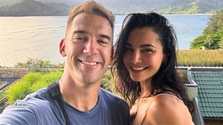 Martha Higareda’s Boyfriend Lewis Howes: Bio, Wiki, New Podcast, Career and More