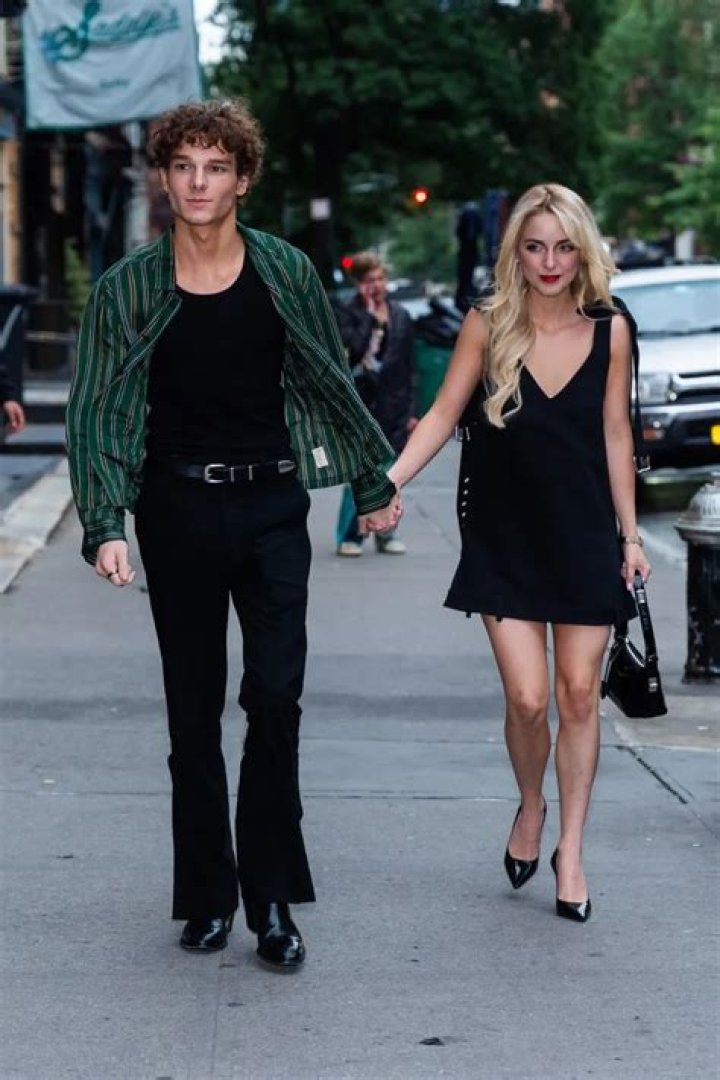 Mason Thames Girlfriend: A Deep Dive Into His Personal Life