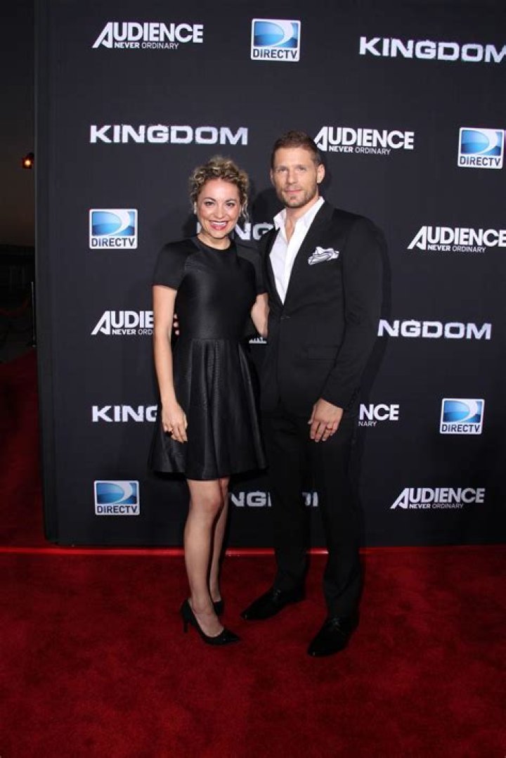 Matt Lauria and Michelle Armstrong | Married Divorced Children Ex