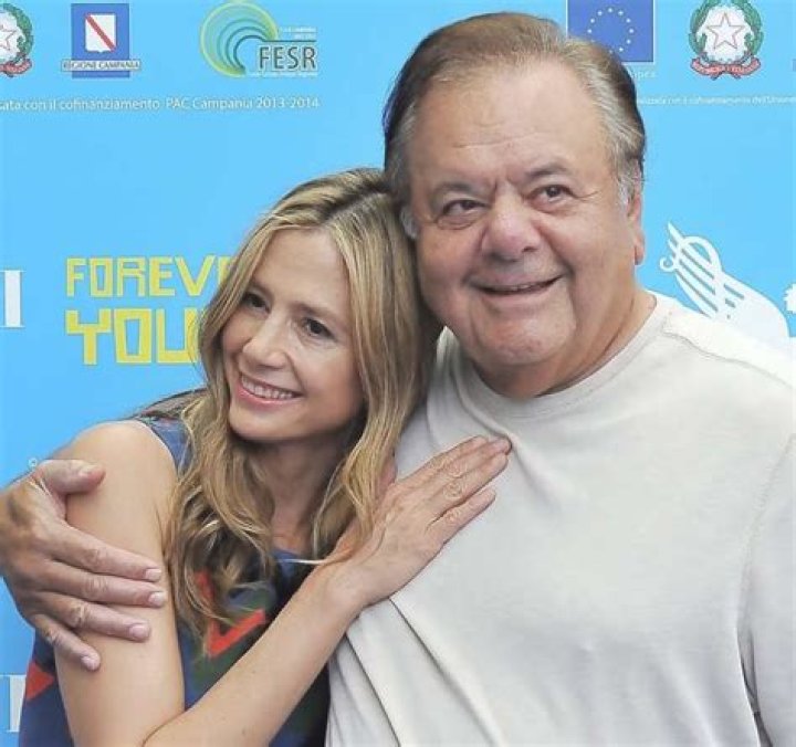 Mira Sorvino (Actress) Wiki, Biography, Age, Boyfriend, Family, Facts and More