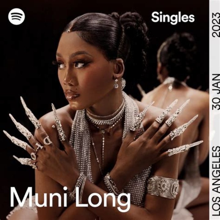 Muni Long (singer and songwriter) : Ethnicity & Wikipedia