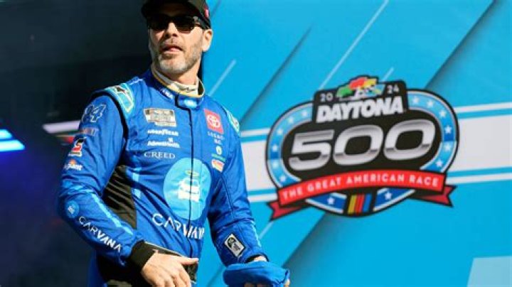 NASCAR Hall of Famer Jimmie Johnson runs into early trouble, finishes 28th at Daytona 500