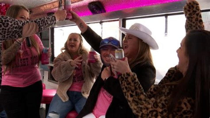 Nashville, TN bachelorettes keep the party going despite freezing temperatures