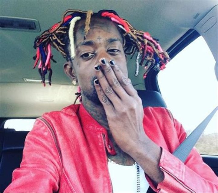 NBA YoungBoy Responds to Criticism of His Painted Nails