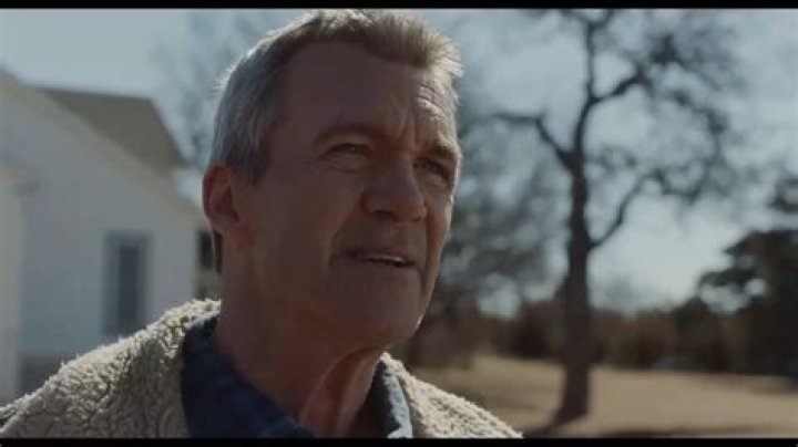 Neil Flynn: The Truth Behind The Gay Rumors