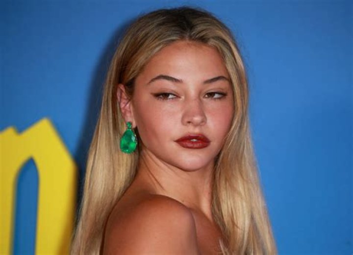 Netflix's Outer Banks star Madelyn Cline stuns in tiny bikini and blue hat