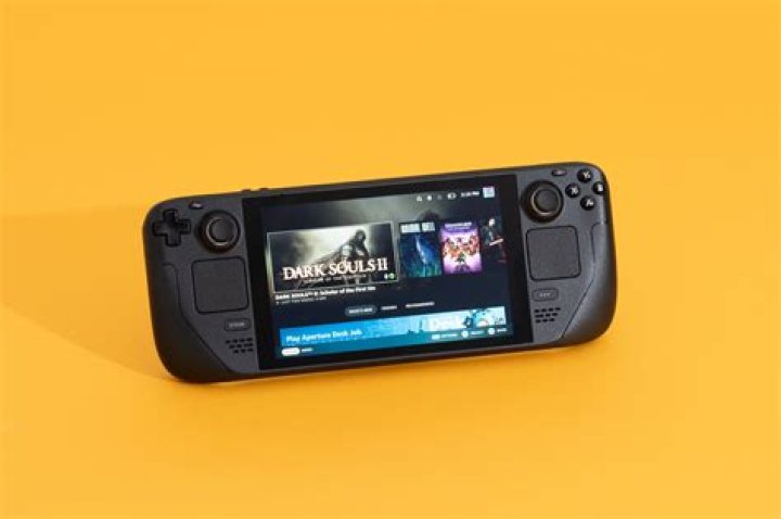 New Handheld Console Called ONEXPLAYER Up For Crowdfunding |