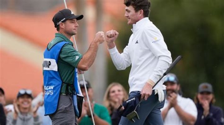 Nick Dunlap shoots 60, takes 3-shot lead in search of PGA Tour’s first amateur victory since 1991