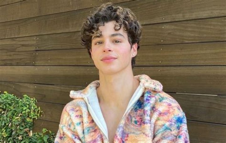 Nick Pope Wiki, Age, Height, Family, Girlfriend, Career, Stats, Net Worth, Salary, Biography & More