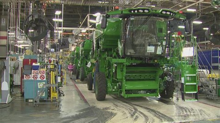 No charges in death of striking Deere worker