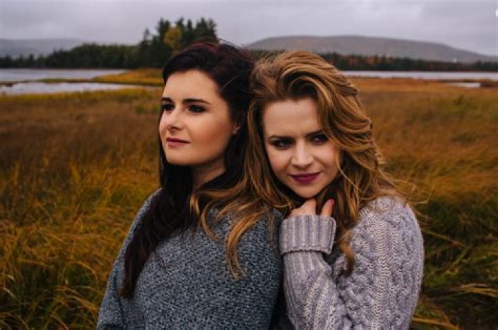 Nova Scotian sisters bring Celtic music to Bishop Hill