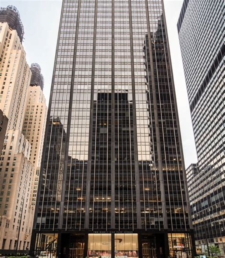 
One William Street Capital Management, LP. (New York)
