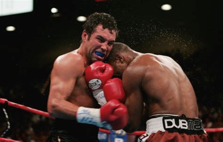 Oscar De La Hoya: Biography, Boxer, Promoter