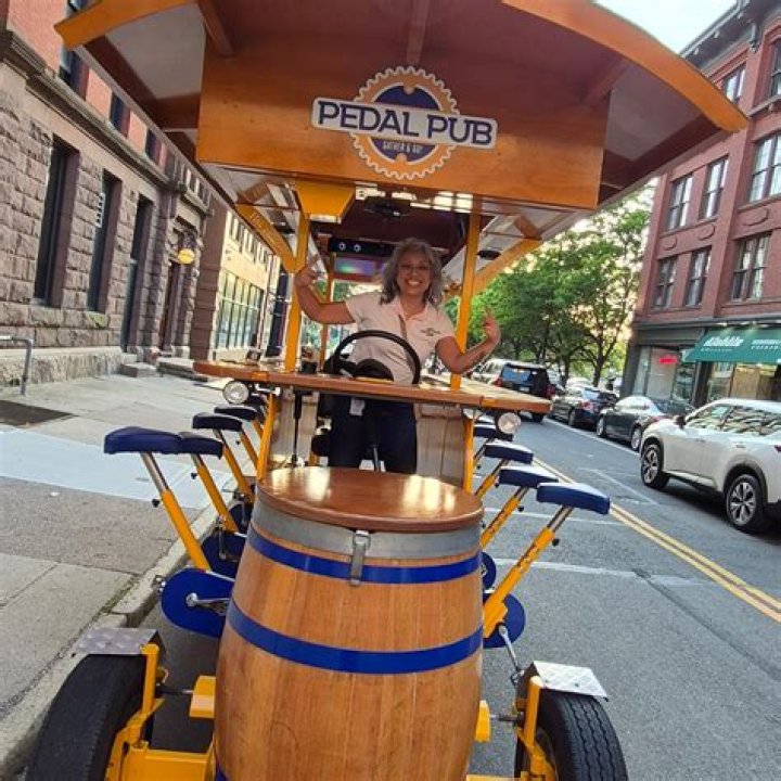 Out & About | Pedal Pub Quad Cities
